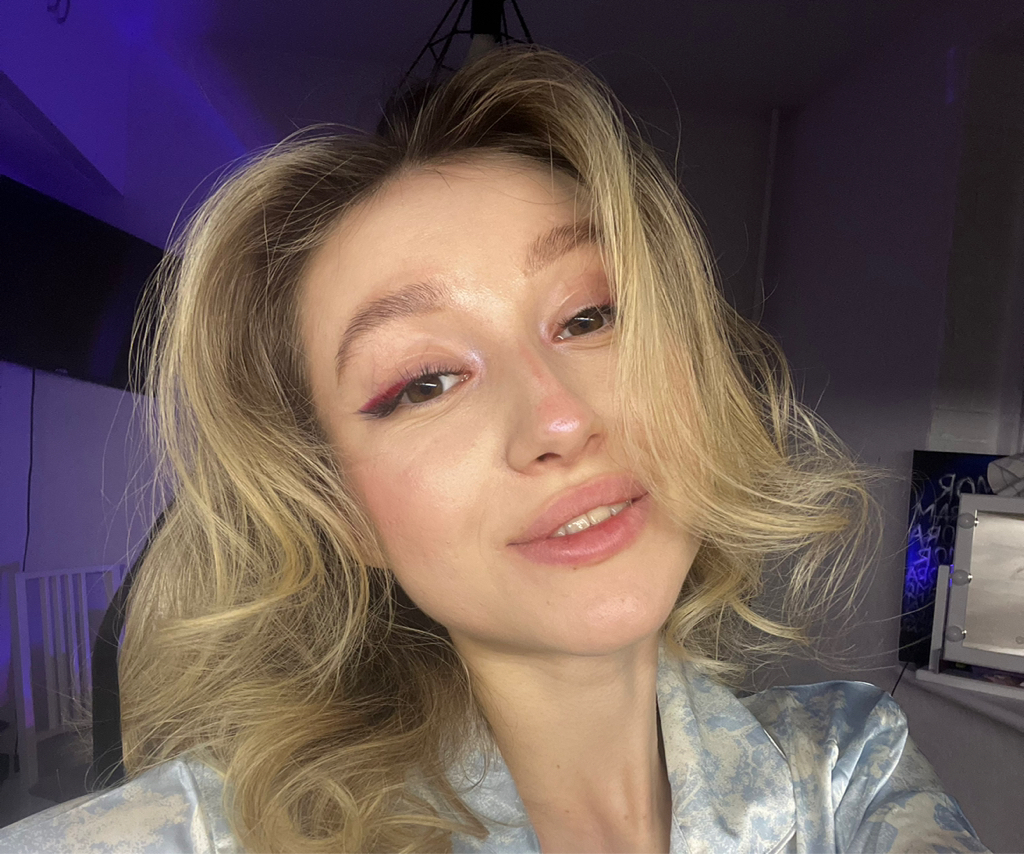 Александра Приходова