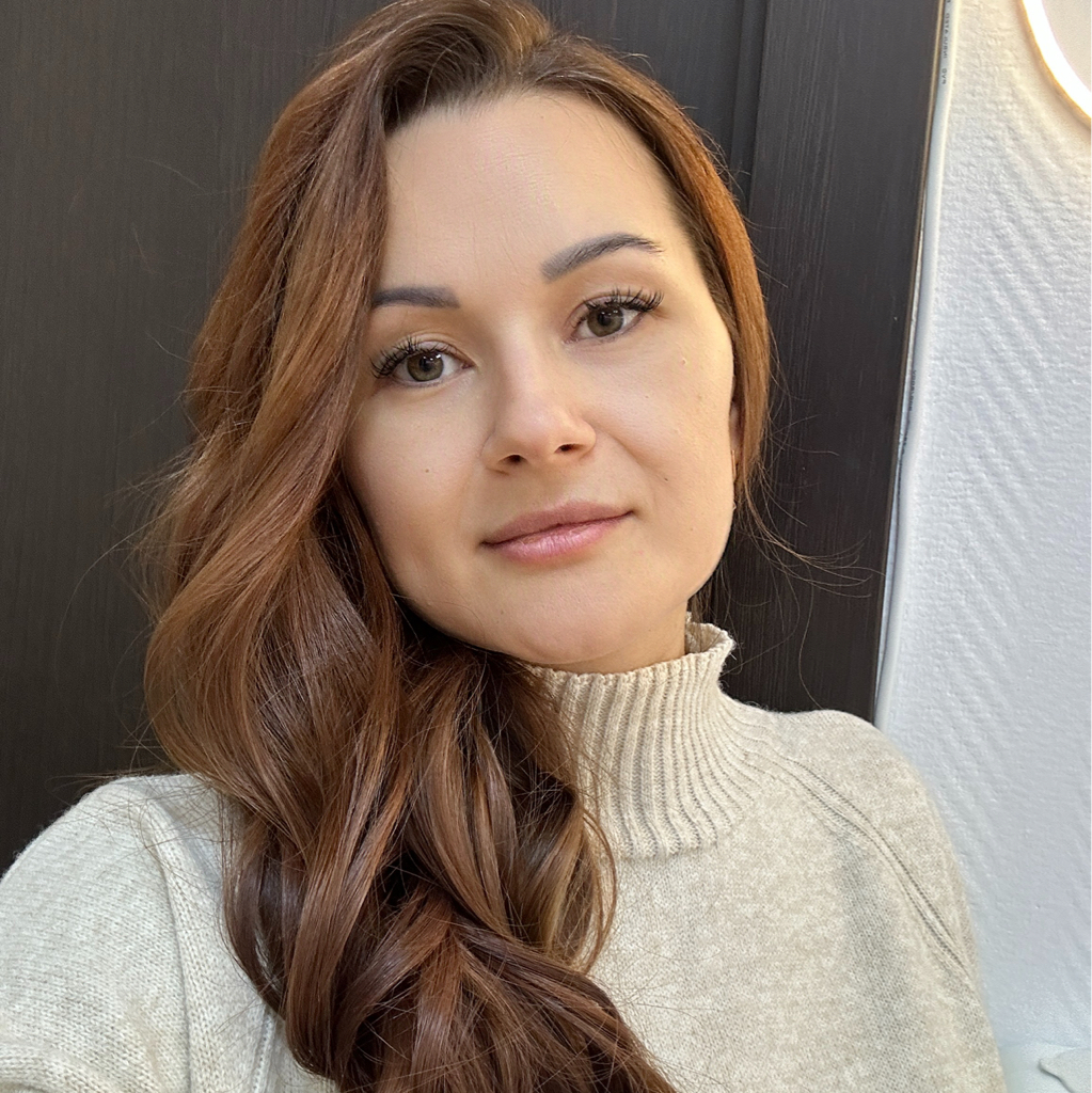 Меньшенина  Елена