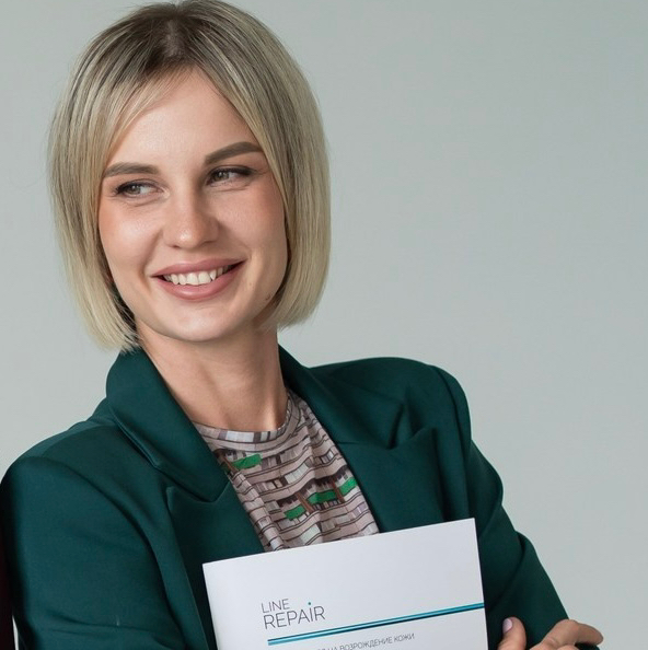 Анна Мубинова
