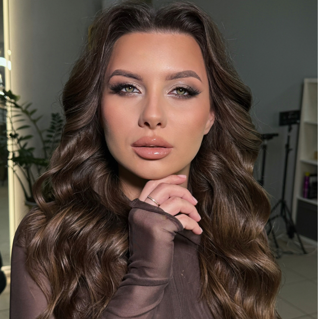 Катя