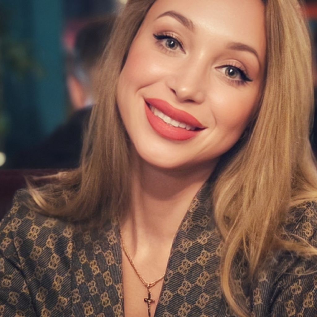 Александра Рыжова